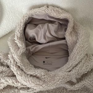 Women’s Nike pullover